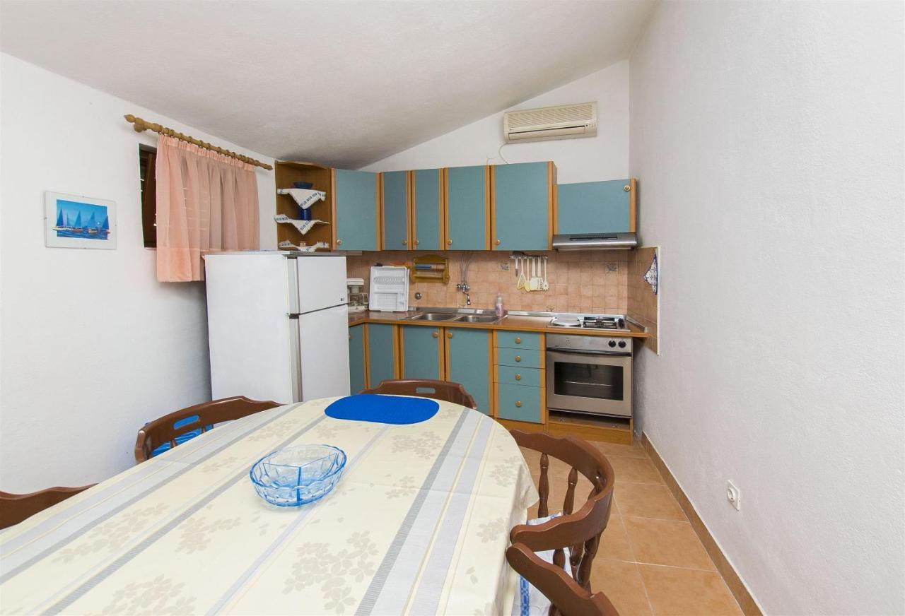 Apartments Pavlina 斯塔利格拉德-帕克利尼卡 外观 照片